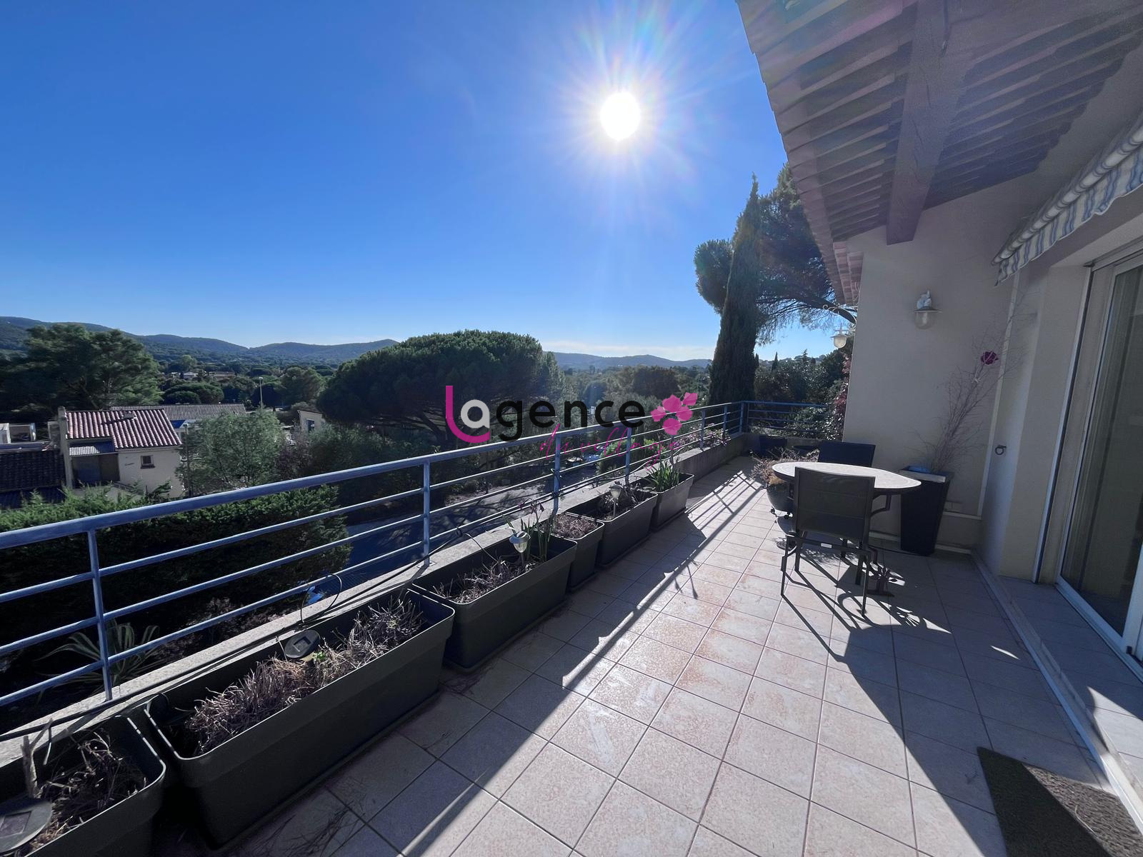 Appartement 3 pièces 64 m² · à Bormes les Mimosas · 63,8 m² · 357 000 €